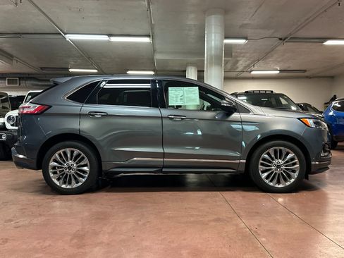 Used 2022 Ford Edge Titanium w/ Equipment Group 301A image 6