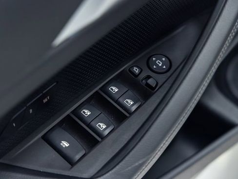 Used 2025 BMW 430i xDrive Convertible image 12