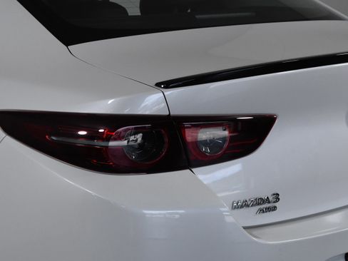 Used 2021 MAZDA MAZDA3 2.5 Turbo Sedan w/Premium Plus image 32