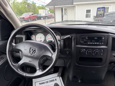 Used 2002 Dodge Ram 1500 Truck 2WD Regular Cab image 10