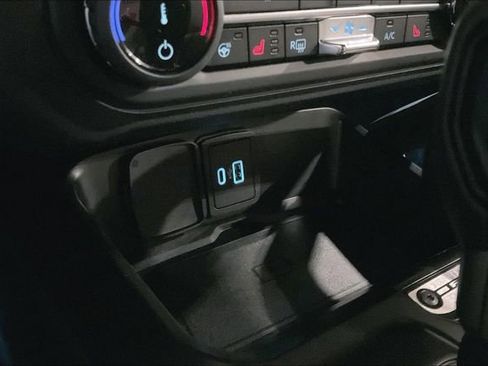 Used 2022 Ford Bronco Wildtrak image 34