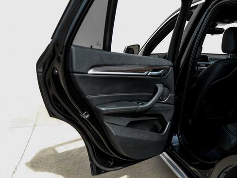 Used 2018 BMW X1 sDrive28i image 45