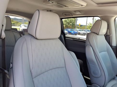 Certified 2023 Honda Odyssey Elite image 12