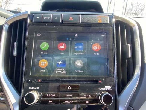 Used 2022 Subaru Ascent Limited w/ Technology Package image 16