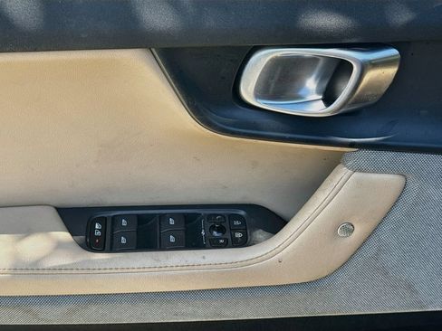 Used 2022 Polestar Polestar 2 w/ Plus Package AWD/4WD image 19
