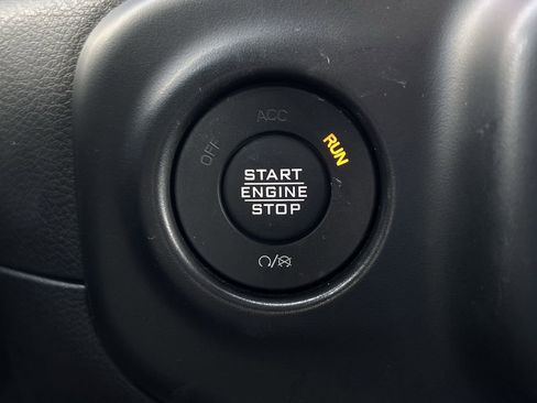 Used 2023 Jeep Wrangler Unlimited Rubicon w/ Safety Group image 25