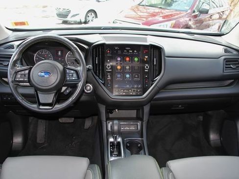 Used 2023 Subaru Ascent Onyx Edition image 32