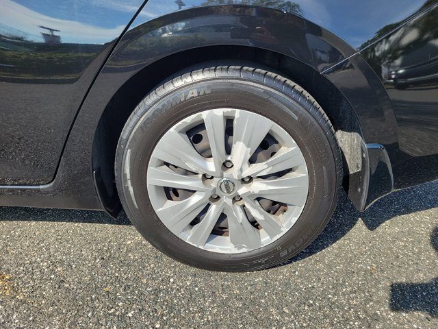 Used 2021 Nissan Sentra S FWD image 6