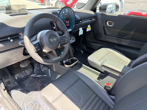 New 2026 MINI Cooper 2-Door Hardtop FWD image 10