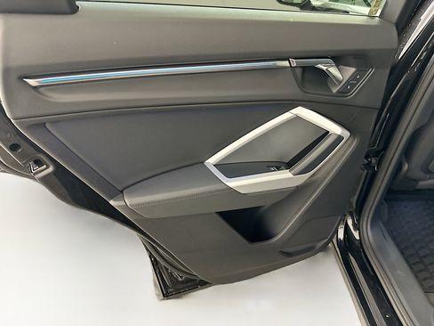 Used 2022 Audi Q3 2.0T Premium Plus w/ Premium Plus Package image 27