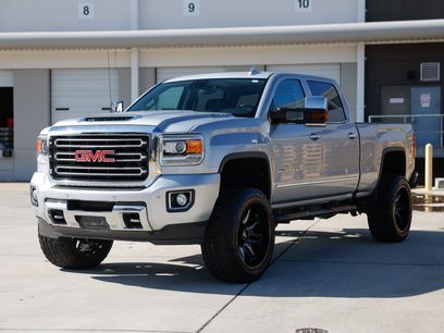 Used 2018 GMC Sierra 2500 Denali w/ Duramax Plus Package