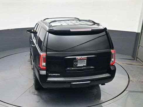 Used 2019 GMC Yukon SLT w/ Premium Edition image 32