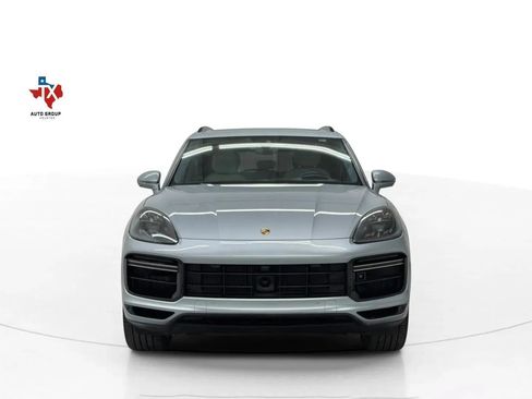 Used 2020 Porsche Cayenne Turbo AWD/4WD image 7