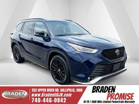 Used 2024 Toyota Highlander XSE AWD/4WD image 1