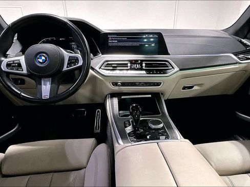 Used 2022 BMW X5 xDrive45e w/ M Sport Package AWD/4WD image 18