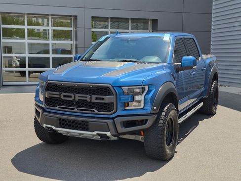Used 2020 Ford F150 Raptor w/ Equipment Group 802A Luxury AWD/4WD image 8