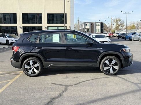 Used 2024 Volkswagen Taos S AWD/4WD image 8