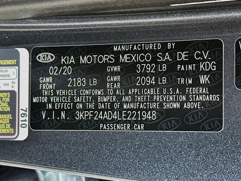 Used 2020 Kia Forte LXS FWD image 29