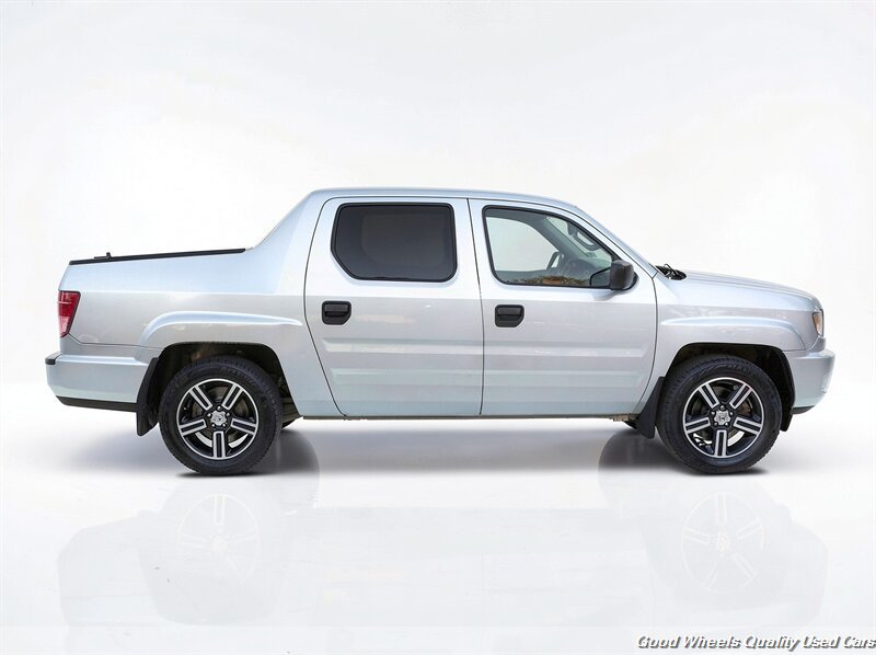 Used 2014 Honda Ridgeline Sport image 4