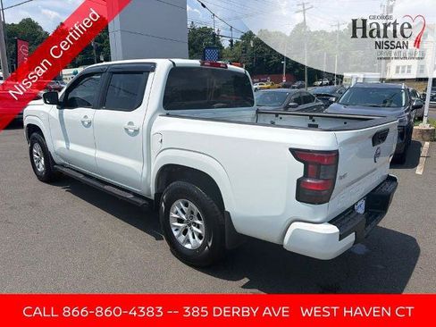 Certified 2024 Nissan Frontier SV w/ Tow Package AWD/4WD image 6