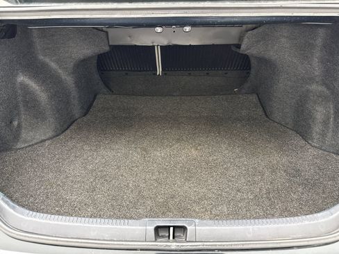 Used 2017 Toyota Camry LE FWD image 46