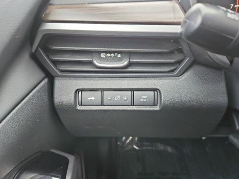 Used 2023 Nissan Altima 2.5 SV image 17