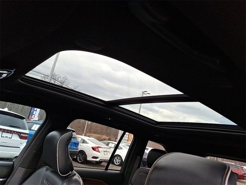 Used 2022 Jeep Grand Cherokee Summit image 14