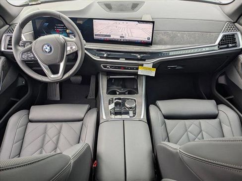 New 2026 BMW X5 xDrive50e w/ Parking Assistance Package image 14
