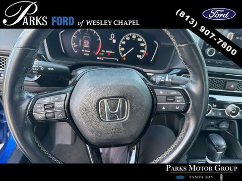 Used 2022 Honda Civic EX image 6
