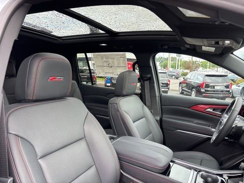 New 2026 Chevrolet Traverse Z71 w/ Enhanced Driving Package AWD/4WD image 47
