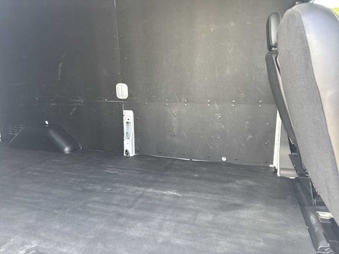 Used 2023 Ford Transit 250 Medium Roof AWD w/ Load Area Protection Package image 17