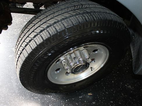 Used 2000 Ford Excursion XLT image 36