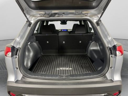 Used 2024 Toyota Corolla Cross AWD Hybrid image 17