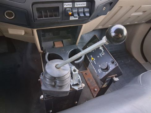 Used 2008 Ford F450 XL image 18