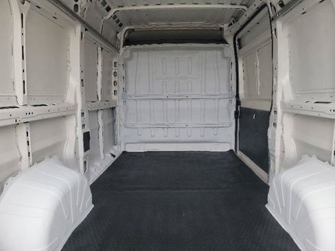 Used 2015 RAM ProMaster 1500 FWD image 5
