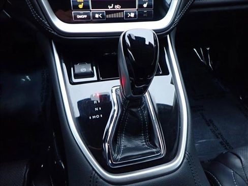 Certified 2024 Subaru Outback Limited image 22