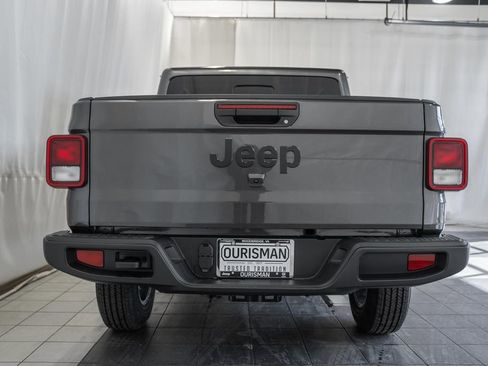 New 2026 Jeep Gladiator Sport image 5