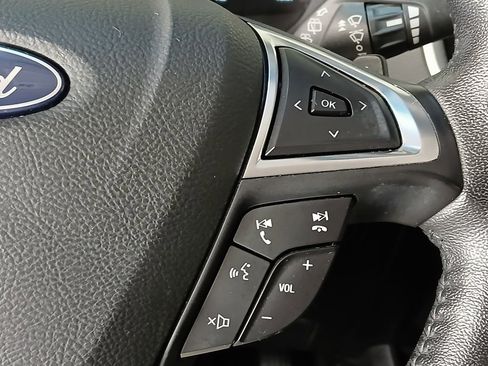 Used 2018 Ford Edge SEL w/ Equipment Group 201A AWD/4WD image 29