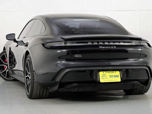 Used 2023 Porsche Taycan 4S w/ Premium Package image 5