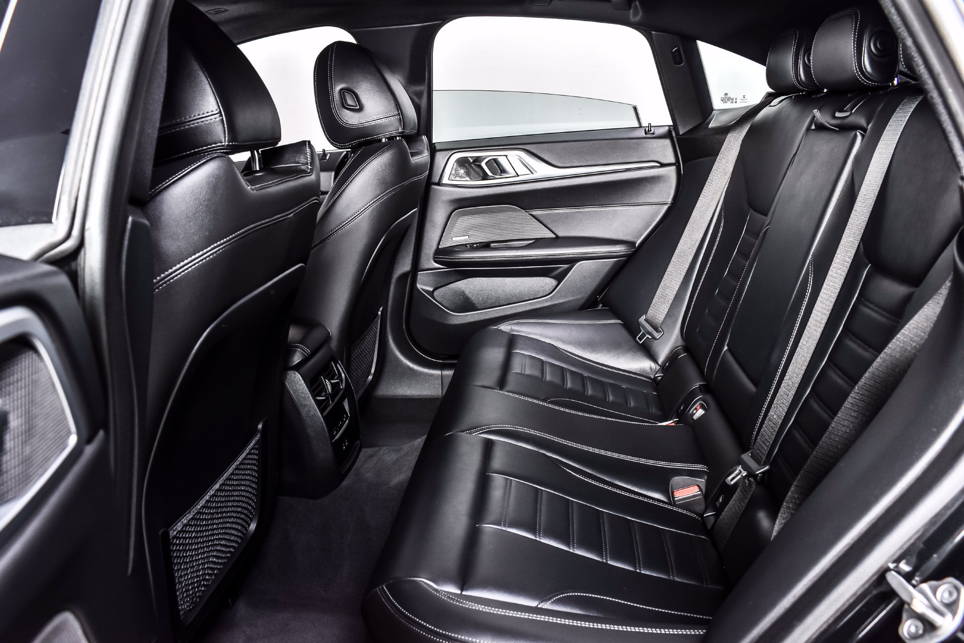 Used 2023 BMW M440i xDrive Gran Coupe w/ Premium Package AWD/4WD image 19