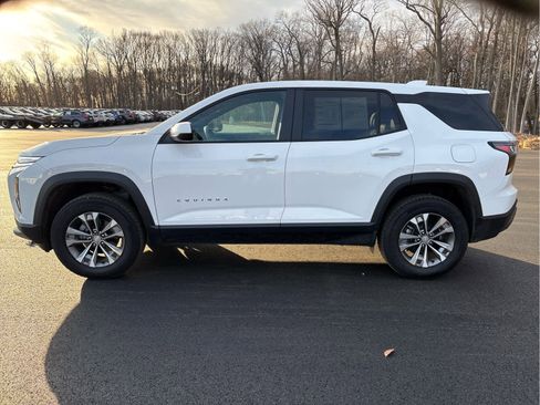 Used 2026 Chevrolet Equinox LT w/ Convenience Package II image 5