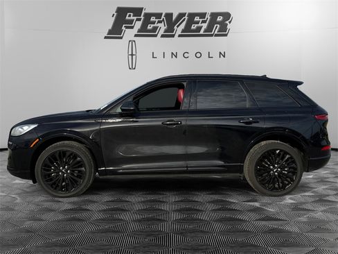 Used 2024 Lincoln Corsair Reserve w/ Equipment Group 201A image 2