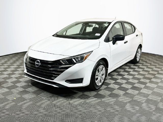Used 2024 Nissan Versa S w/ Trunk Package FWD image 4