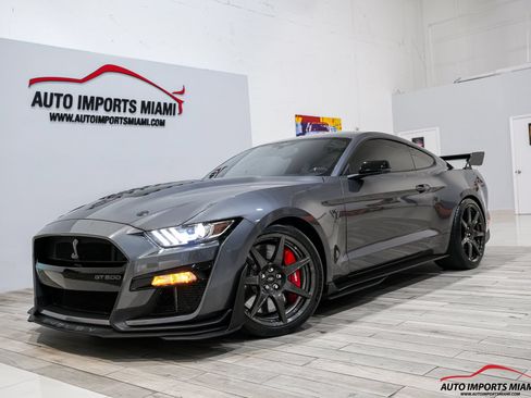 Used 2021 Ford Mustang Shelby GT500 w/ Carbon Fiber Track Pack RWD image 79