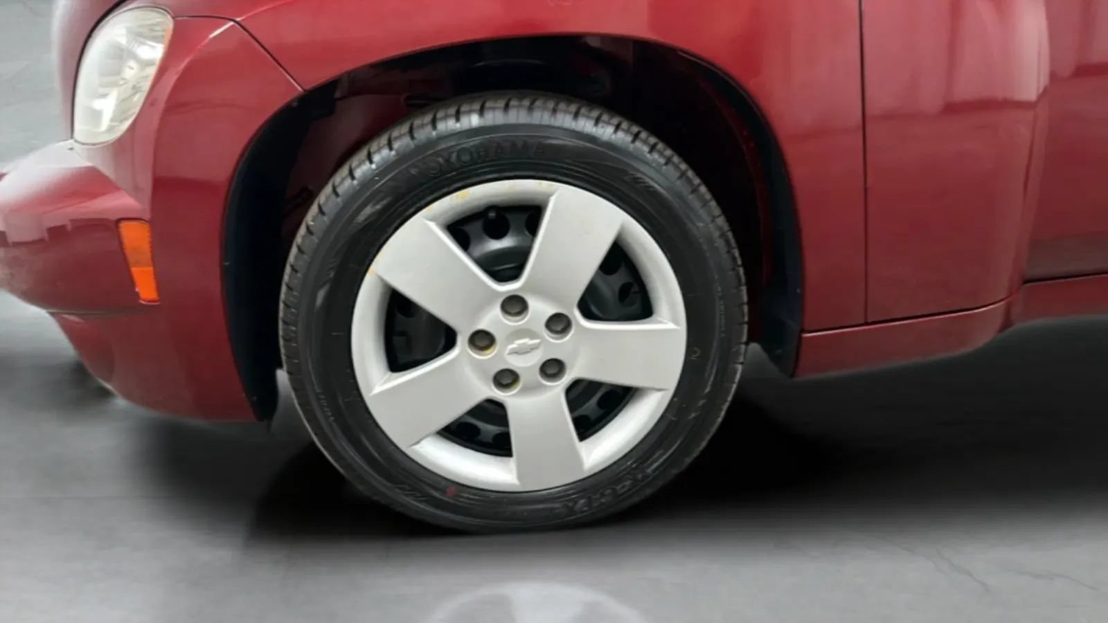 Used 2009 Chevrolet HHR LS FWD image 26