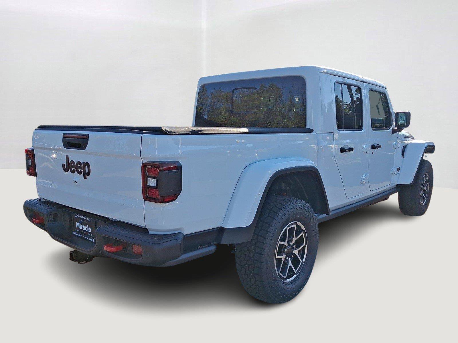 New 2027 Jeep Gladiator Rubicon AWD/4WD image 3
