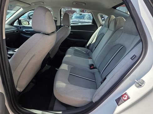 Used 2021 Hyundai Sonata SE FWD image 20