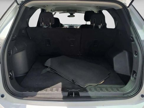 Used 2020 Chevrolet Equinox LS FWD image 23