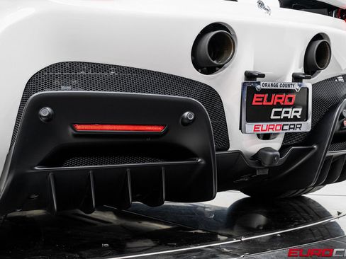 Used 2022 Ferrari SF90 Stradale AWD/4WD image 25