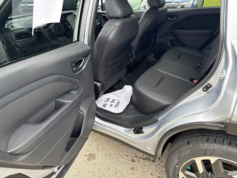 Certified 2025 Subaru Forester Limited AWD/4WD image 33